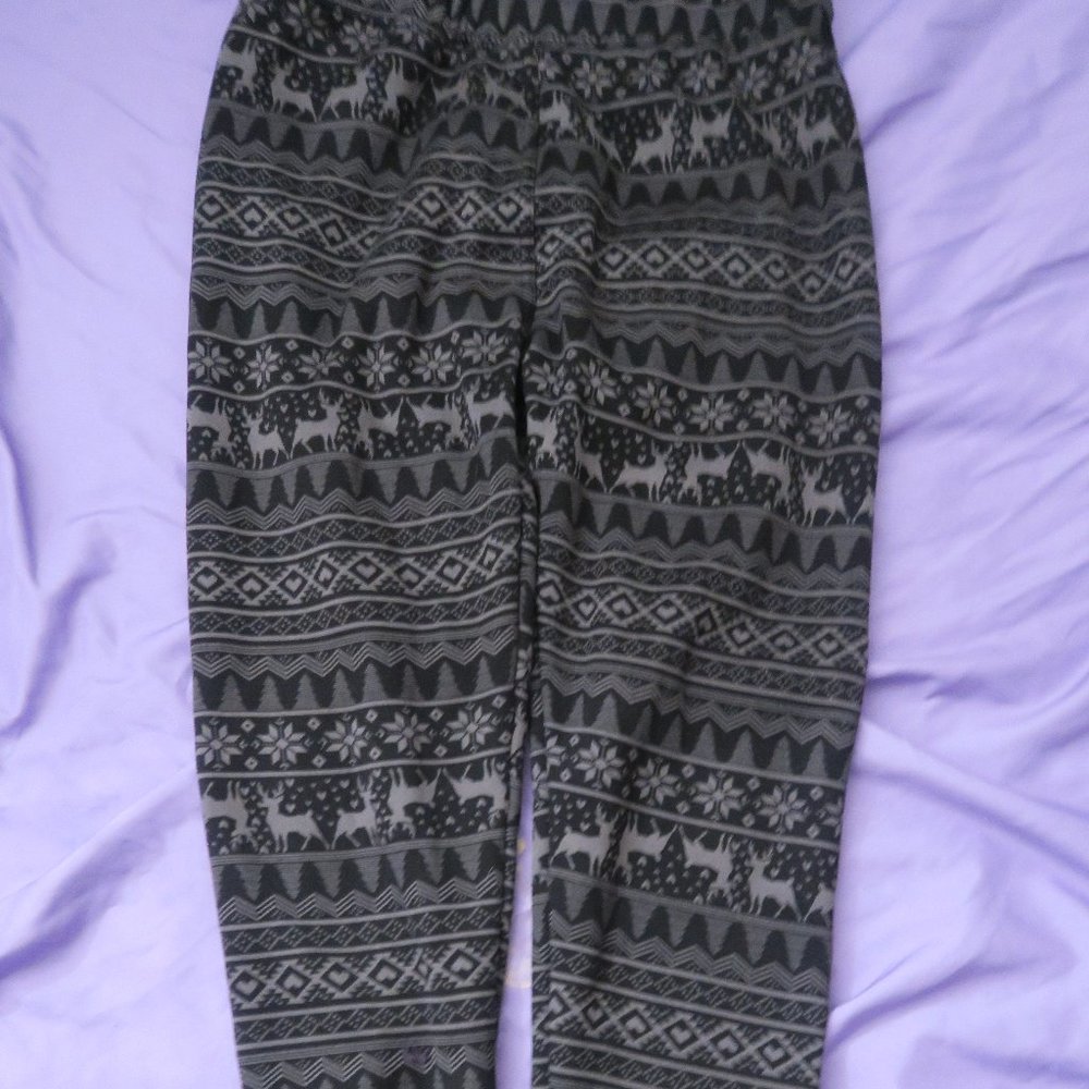 Reindeer thick holiday Christmas xmas seasonal seasons leggings in Gray & black